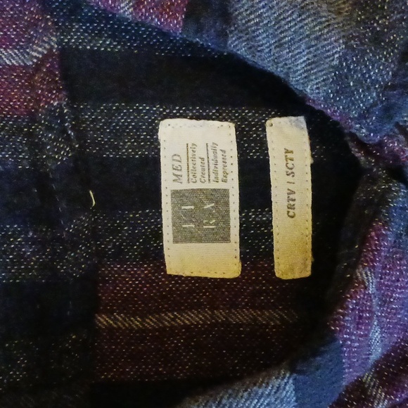 Men's flannel plaid shirt - Picture 2 of 9